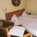 Nikola